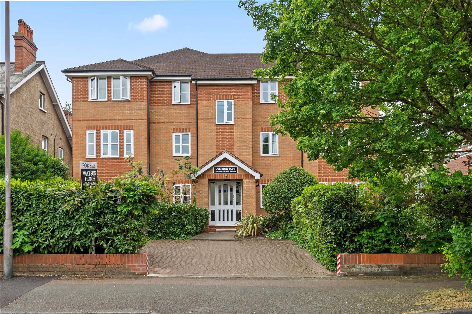 2 bed property in Mulgrave Road, Sutton